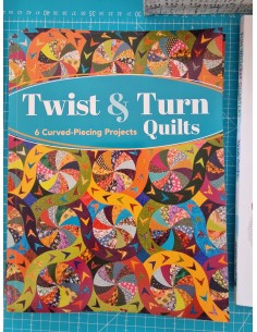 Twist and turn. Libro